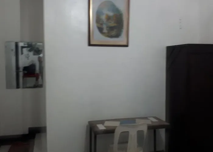 Elnarica Cubao Qc